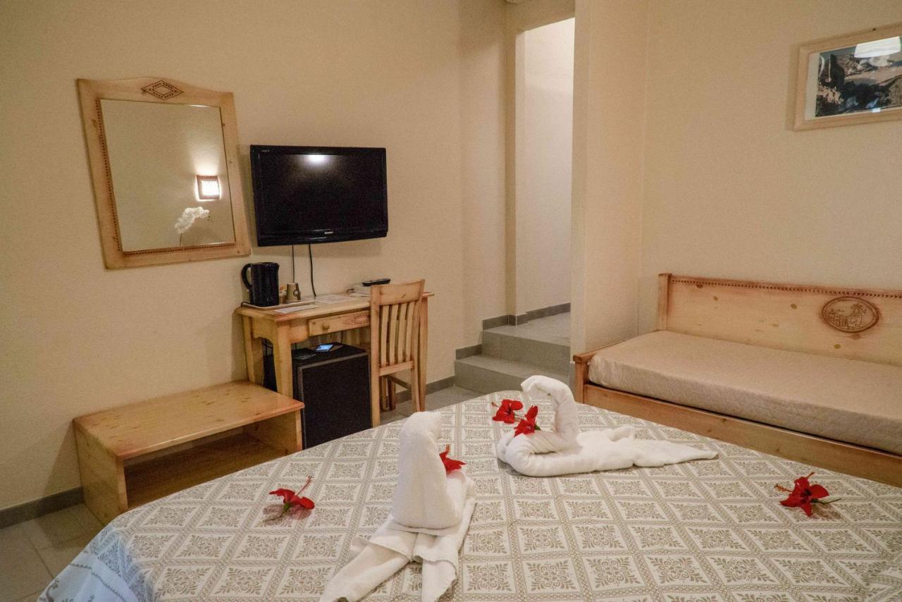 Hotel Oleandro Villasimius Buitenkant foto